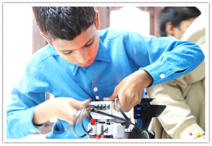 ROBOTICS Sessions For Abhyasa Students