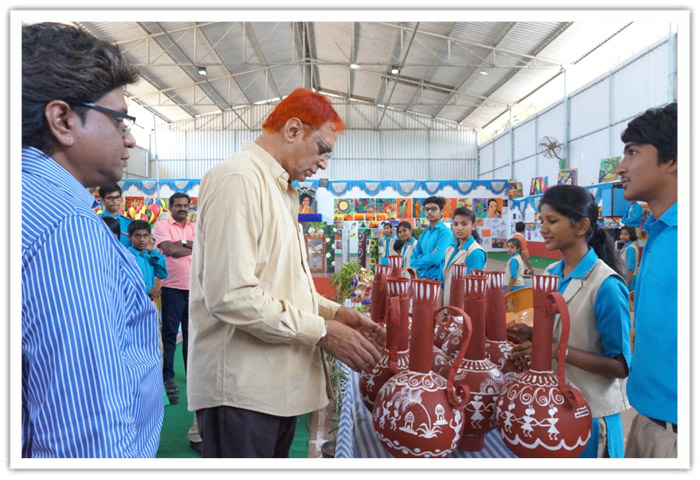 THE ART & CRAFT EXHIBITION - 2016